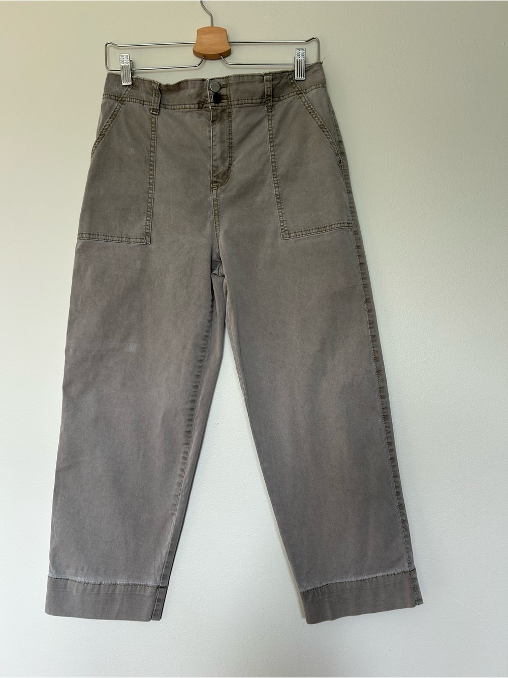 Reitmans Cropped Utility Pants - Taupe Gray
